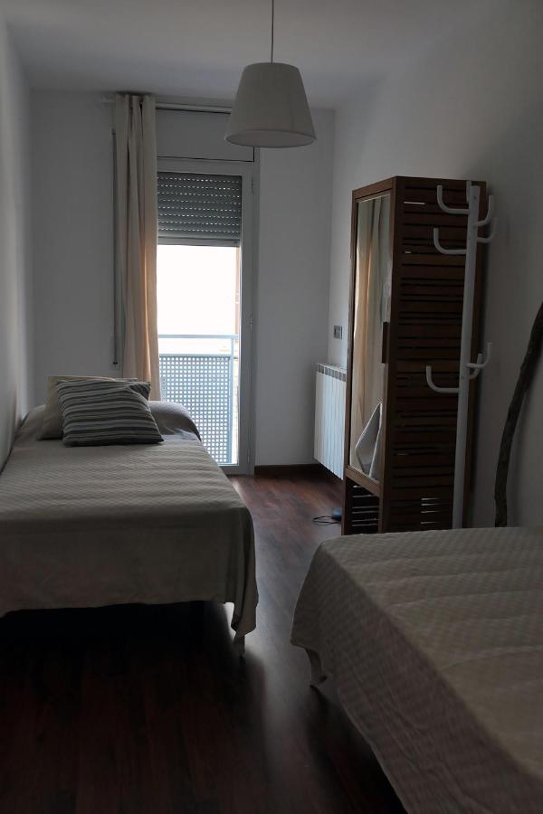 Apartament Ramon A Pobla โปบลา เด เซกัวร์ ภายนอก รูปภาพ
